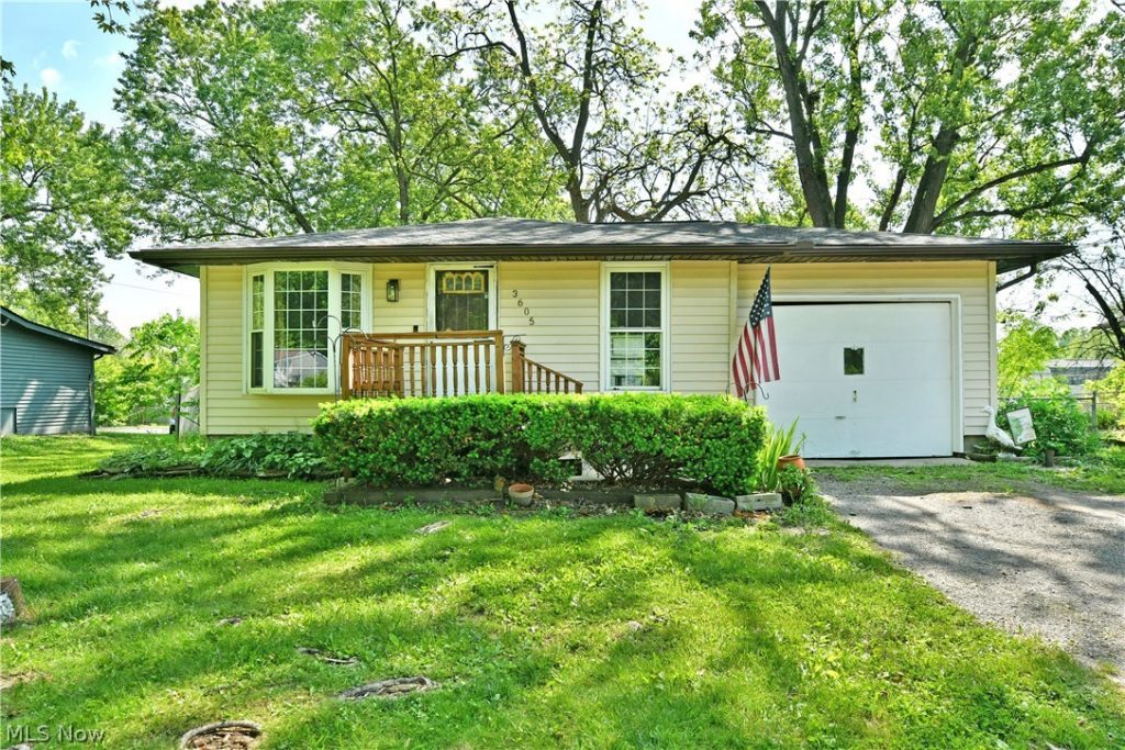 3605 Boston Avenue, Warren, OH