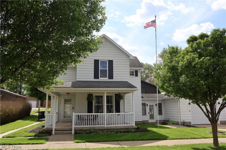 118 2nd Avenue, Beach City, OH, 44608