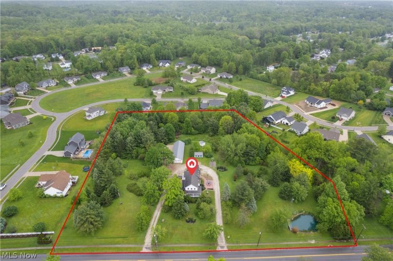 7901 State Street, Garrettsville, OH, 44231