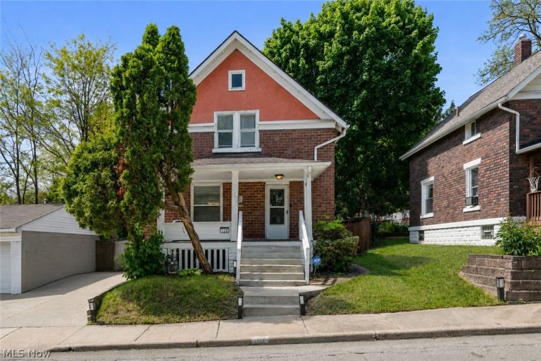 120 Grant Avenue, Cuyahoga Falls, OH, 44221