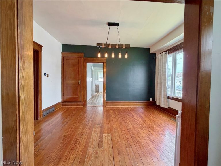 3107 9th Avenue, Vienna, WV - Photo 6