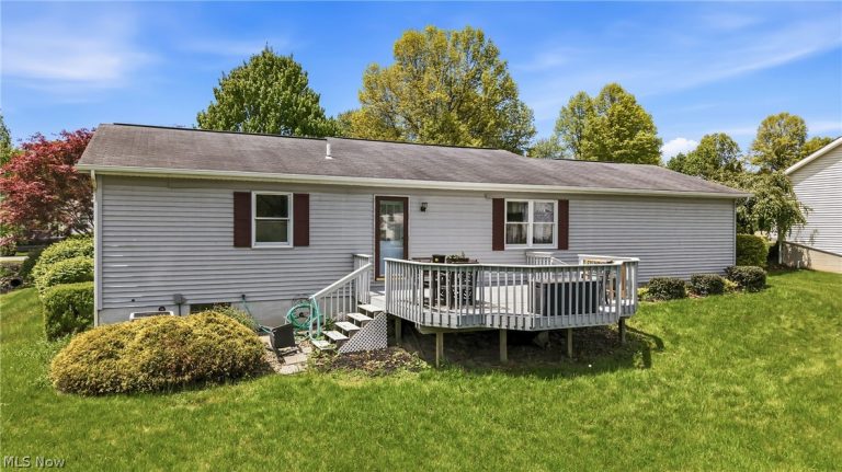 1752 Ansley Way, Salem, OH - Photo 2