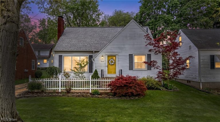 1824 Sackett Avenue, Cuyahoga Falls, OH - Photo 2