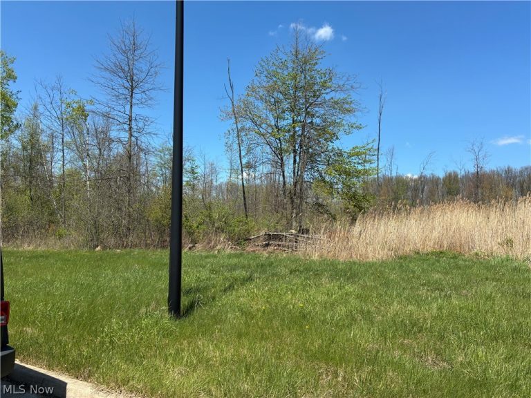 Post Road, Warren, OH, 44483