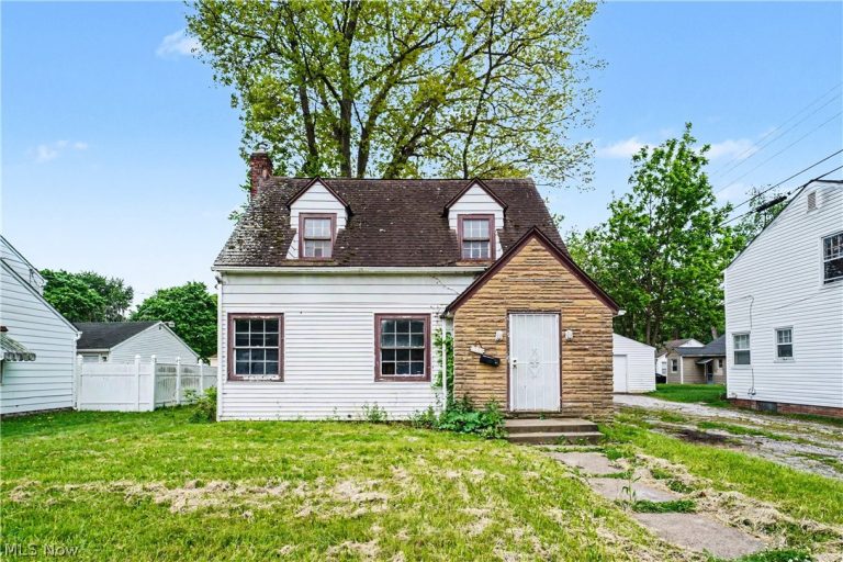 1358 Peckham Street, Akron, OH, 44320