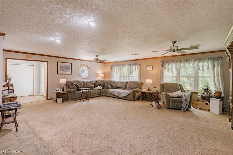 7814 Poorman Road, Vermilion, OH - Photo 5