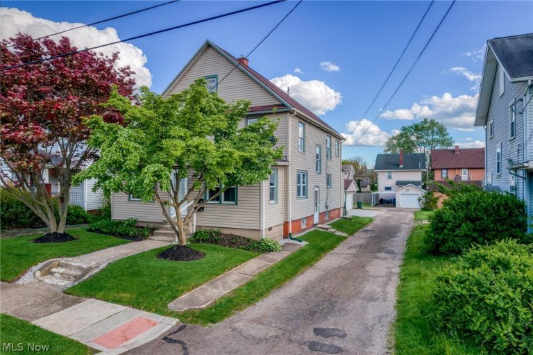 2906 7th Street, Canton, OH - Photo 2