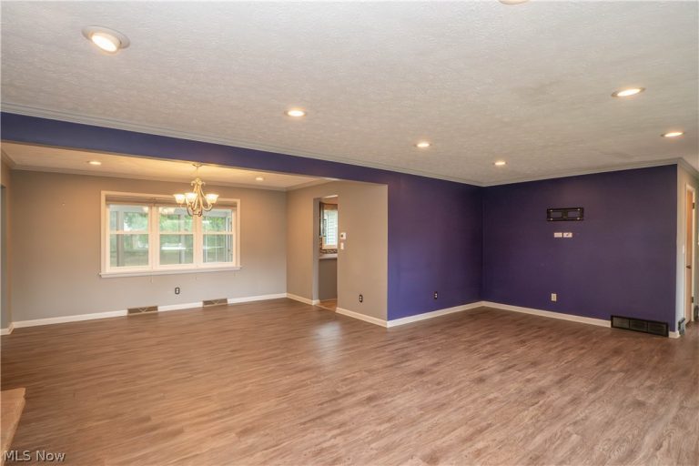 1718 Dexter Road, Massillon, OH - Photo 6
