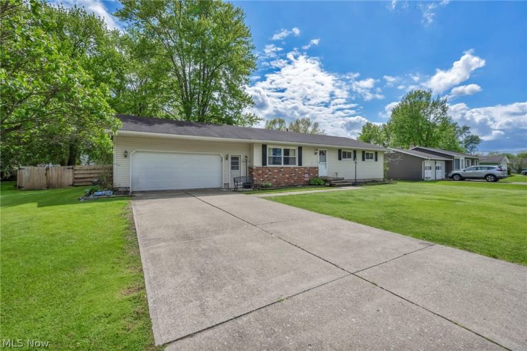 1141 Novak Road, Grafton, OH - Photo 6