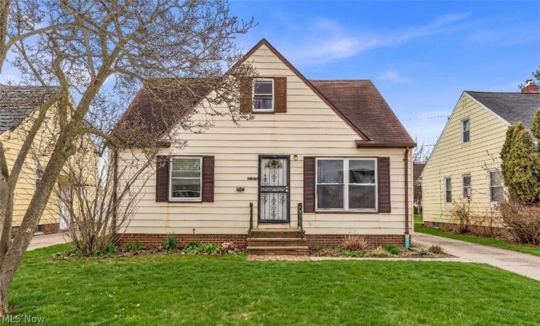 12918 Eastwood Boulevard, Garfield Heights, OH, 44125
