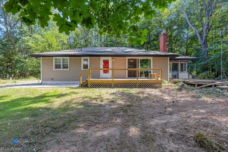7185 Maple Street, Mentor, OH, 44060