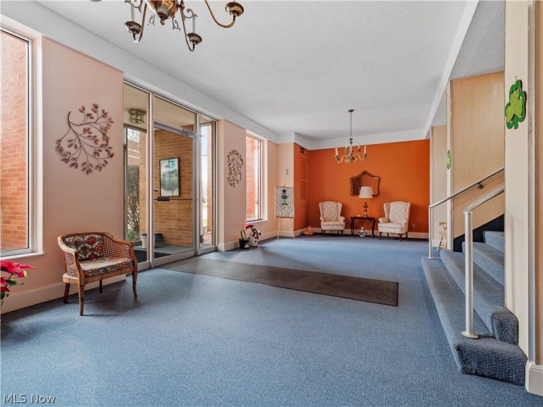 50 Rocky River Drive #705, Berea, OH - Photo 3