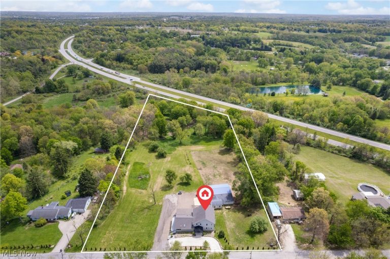 15375 Calaboone Road, Doylestown, OH - Photo 2
