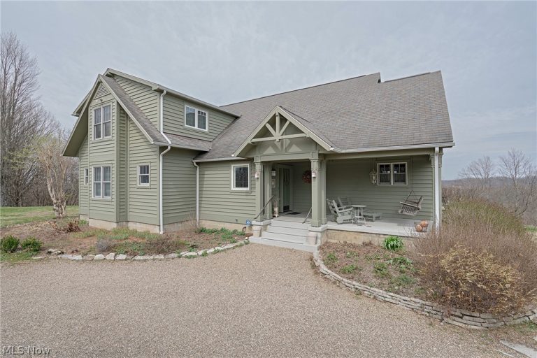 2435 Sandhill Road, Marietta, OH - Photo 4