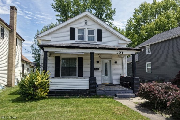 357 3rd Street, New Philadelphia, OH, 44663