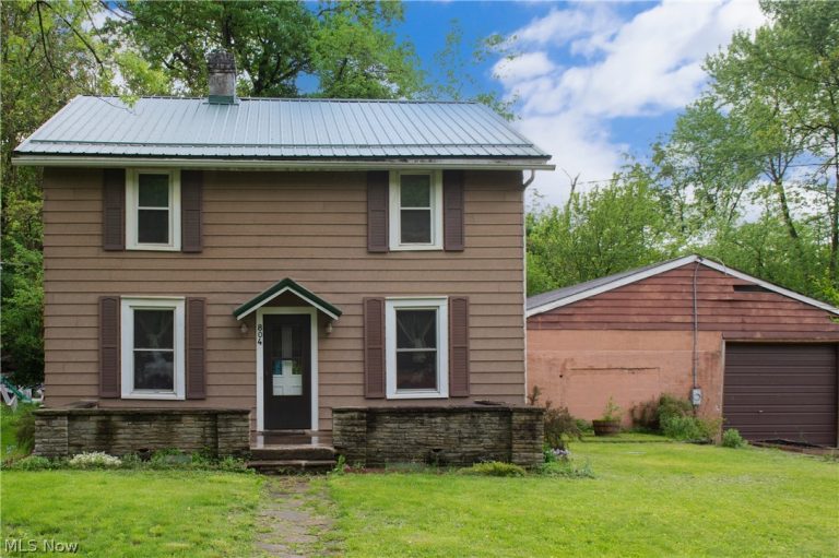 804 Hollywood Avenue, East Liverpool, OH, 43920