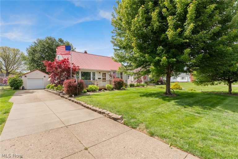 1109 Ellwood Avenue, Canton, OH - Photo 4
