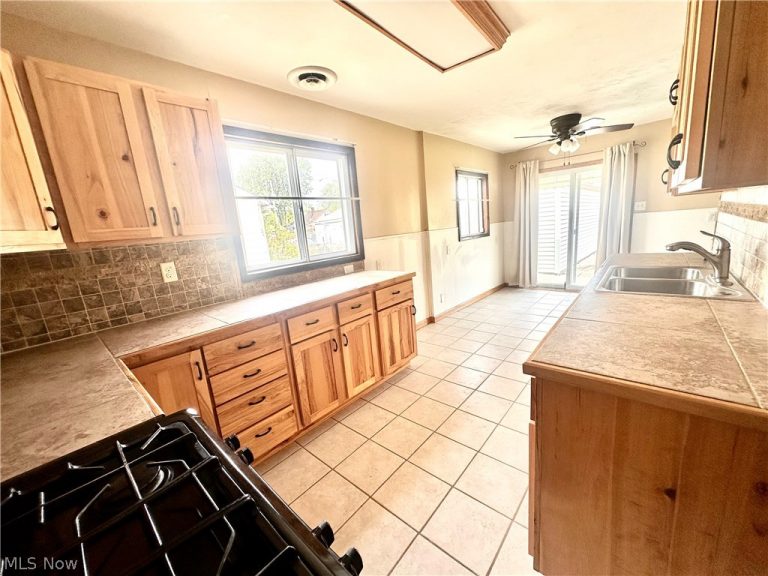 1507 Lehigh Avenue, Lorain, OH - Photo 6