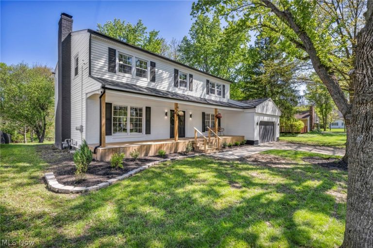 81 Richard Drive, Medina, OH - Photo 3