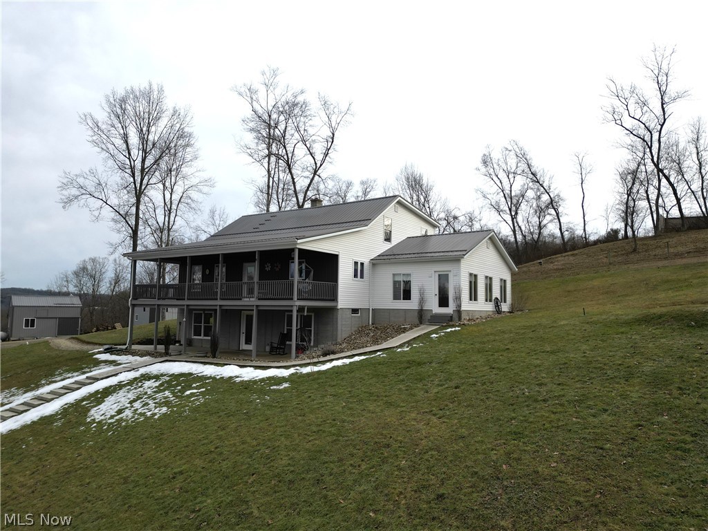 21252 OXFORD Road, Salesville, OH