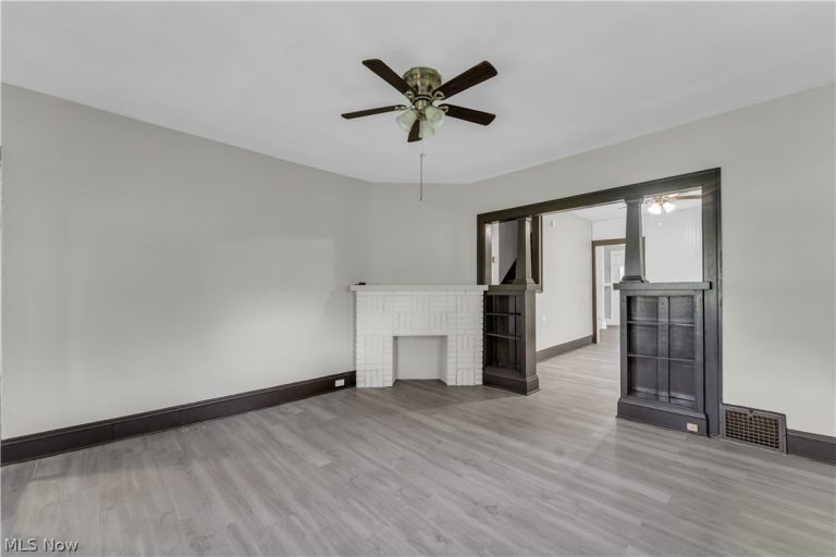 1144 145th Street #1/Right, Cleveland, OH - Photo 6