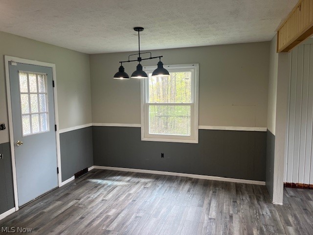 11930 Woodin Road, Chardon, OH - Photo 6