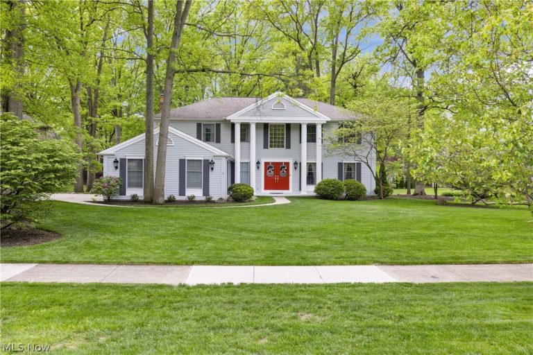2180 Macon Court, Westlake, OH, 44145