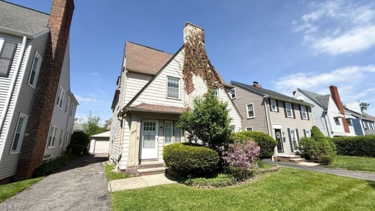 3574 Daleford Road, Shaker Heights, OH - Photo 4