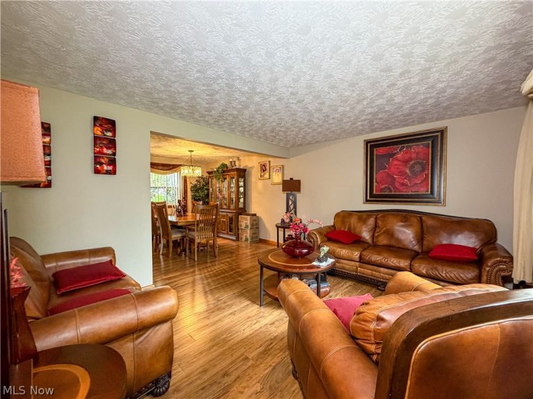 724 Indiana Avenue, McDonald, OH - Photo 3