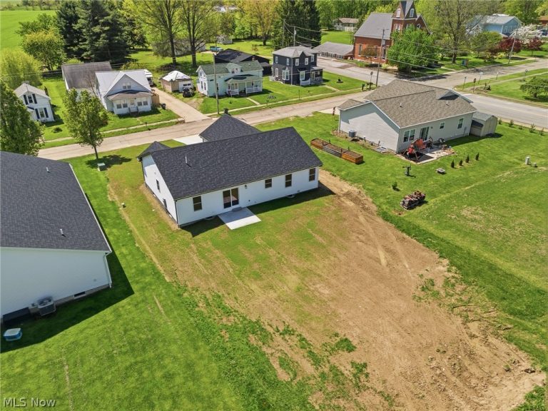 29 Euclid Street, Marshallville, OH - Photo 4