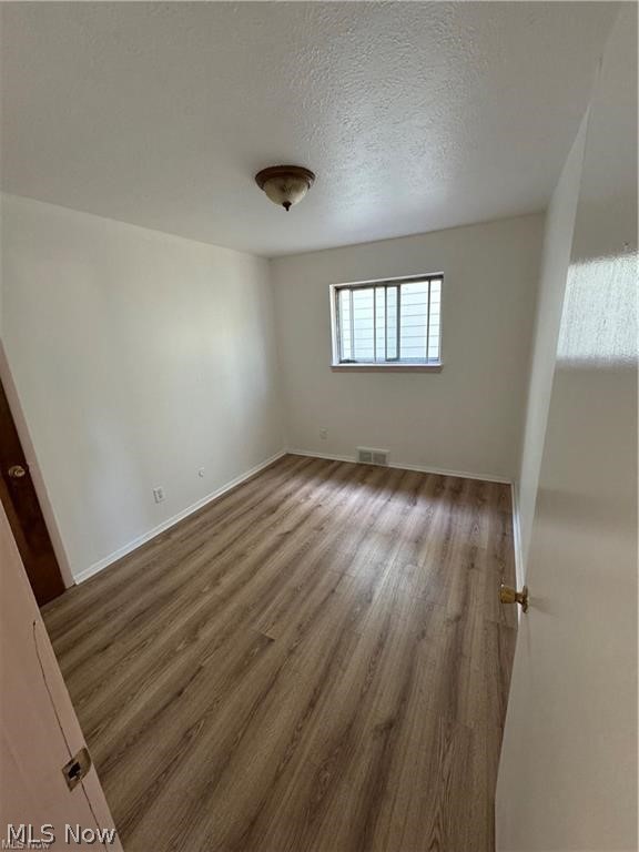 990 129th Street, Cleveland, OH - Photo 2