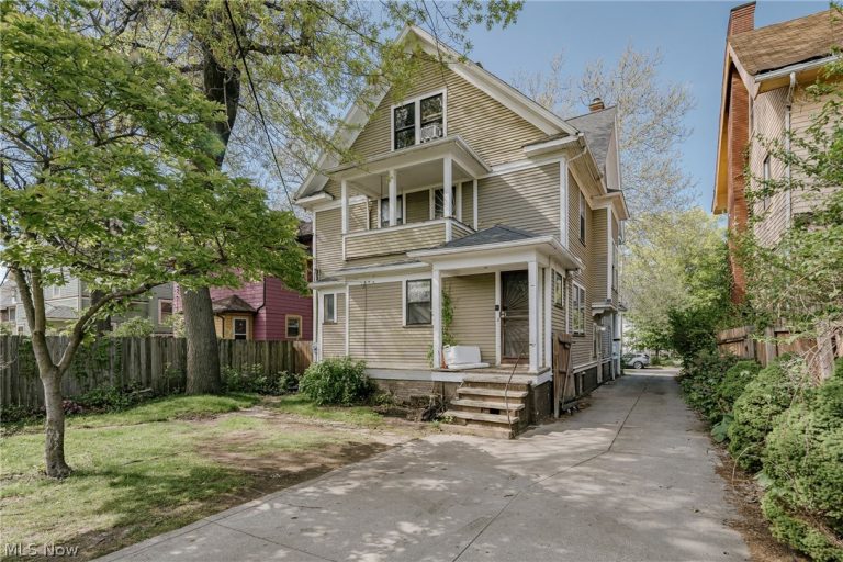 10906 Ashbury Avenue, Cleveland, OH - Photo 5