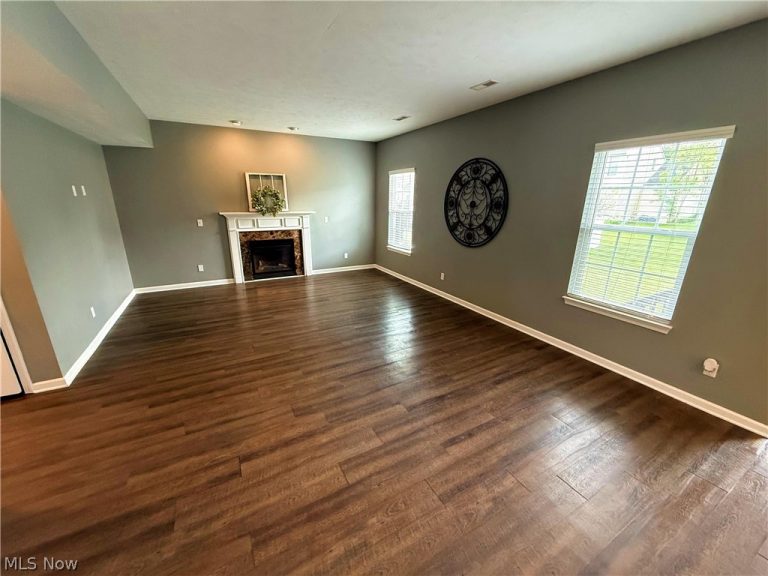 205 Settlers Lane, Painesville, OH - Photo 4
