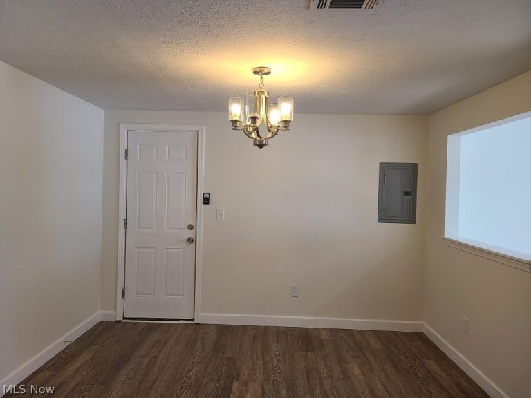 1485 Pike Parkway, Streetsboro, OH - Photo 4
