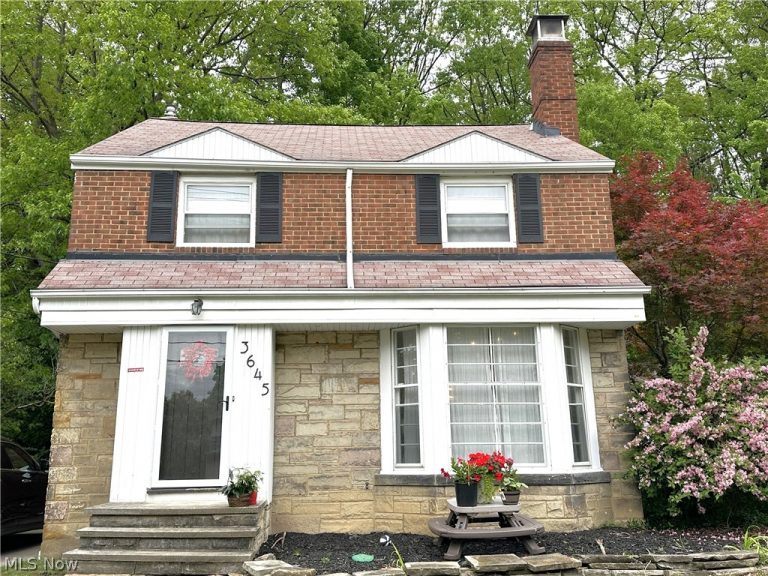 3645 Meadowbrook Boulevard, University Heights, OH, 44118