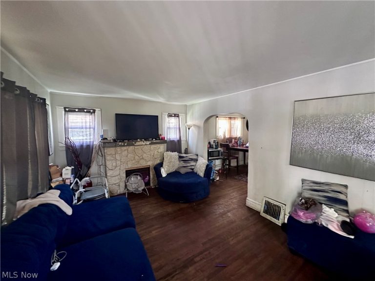 1127 East Avenue, Akron, OH - Photo 4