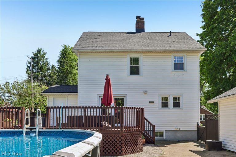 1267 Liberty Avenue, Barberton, OH - Photo 4