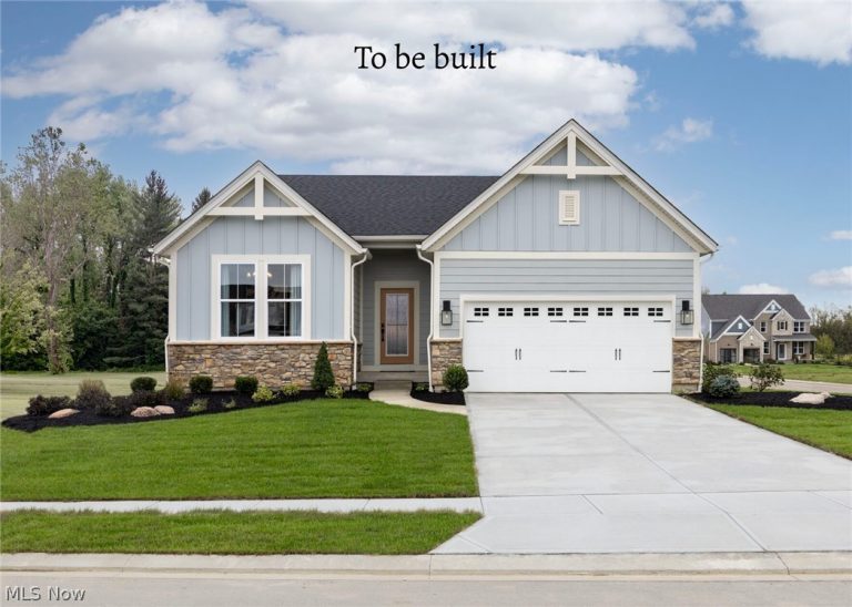800 Colesbourne Circle, Uniontown, OH, 44685
