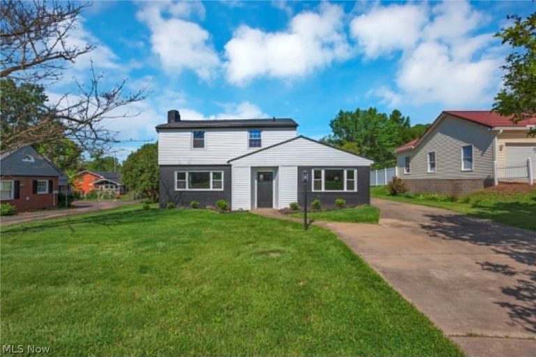 1425 Marion Avenue, Zanesville, OH, 43701