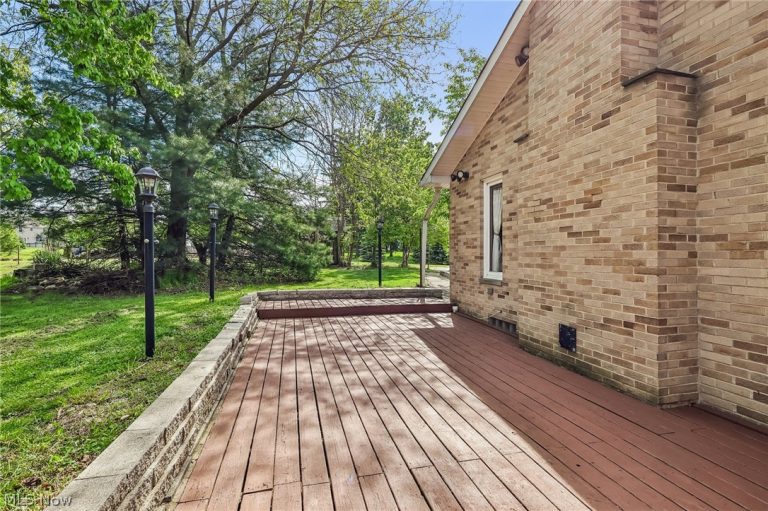 13760 Albion Road, Strongsville, OH - Photo 6
