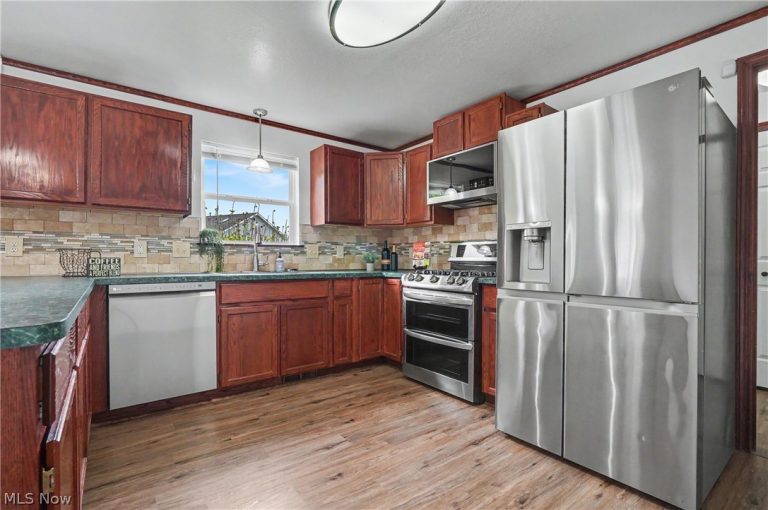95 Cheyenne Drive, Girard, OH - Photo 3
