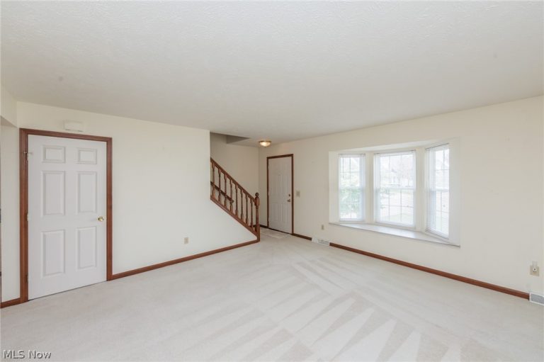 5111 Rockport Cove, Stow, OH - Photo 4