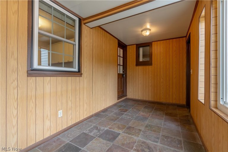 3239 Market Avenue, Canton, OH - Photo 6