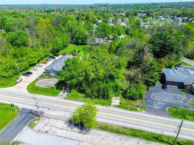 2855 Copley Road, Copley, OH - Photo 4