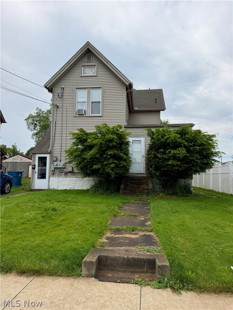 107 2nd Street, Girard, OH