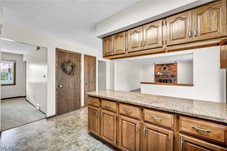 5068 Bright Baldwin Road, Newton Falls, OH - Photo 6