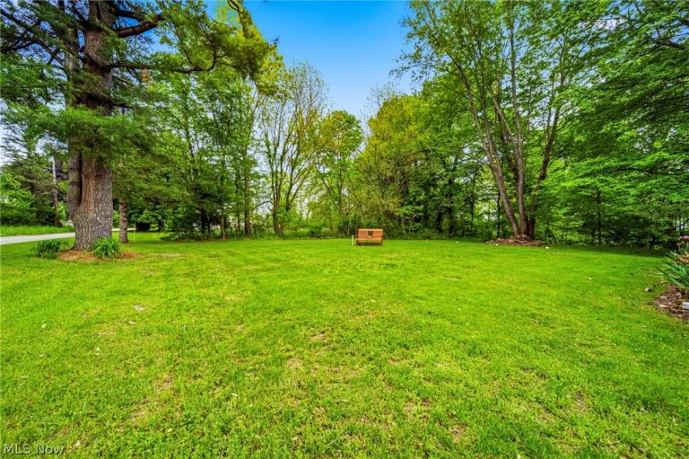 331 Dibble Road, Conneaut, OH - Photo 6