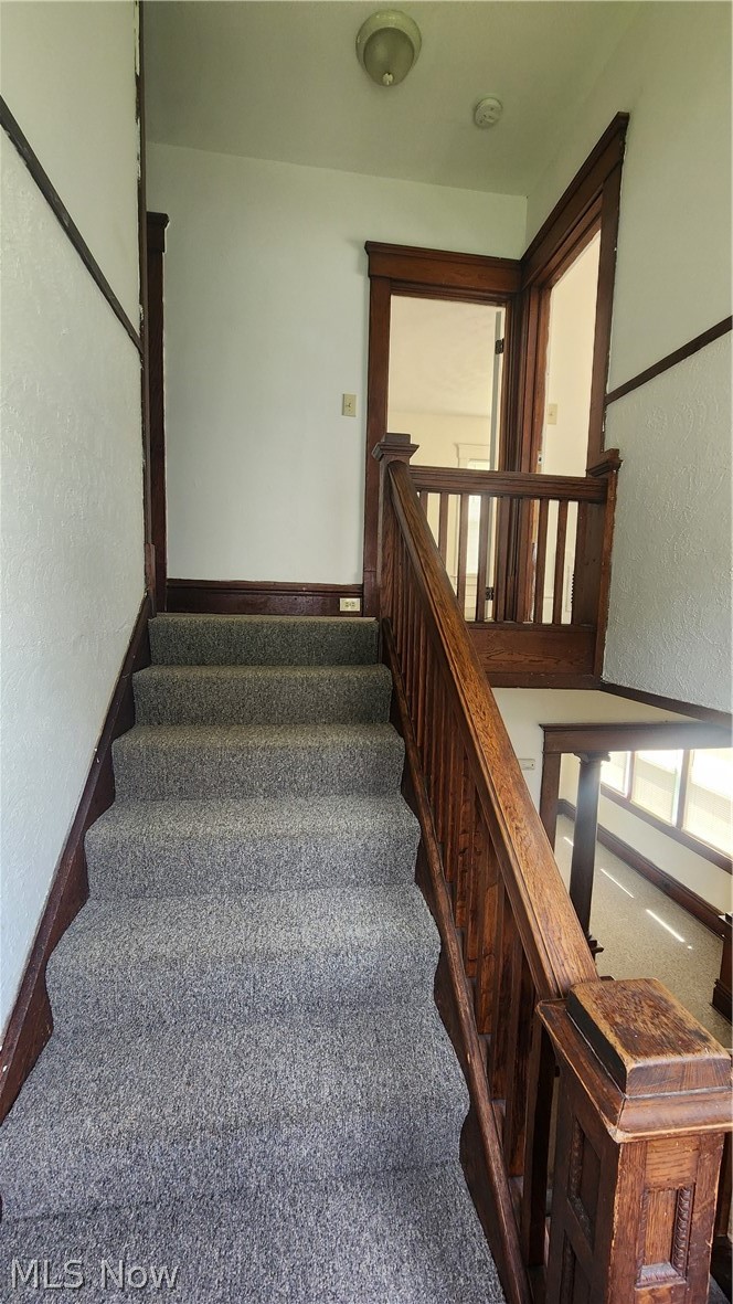 499 Gage Street, Akron, OH - Photo 8