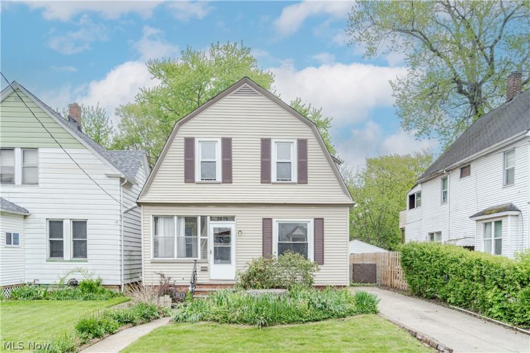 3879 36th Street, Cleveland, OH - Photo 2