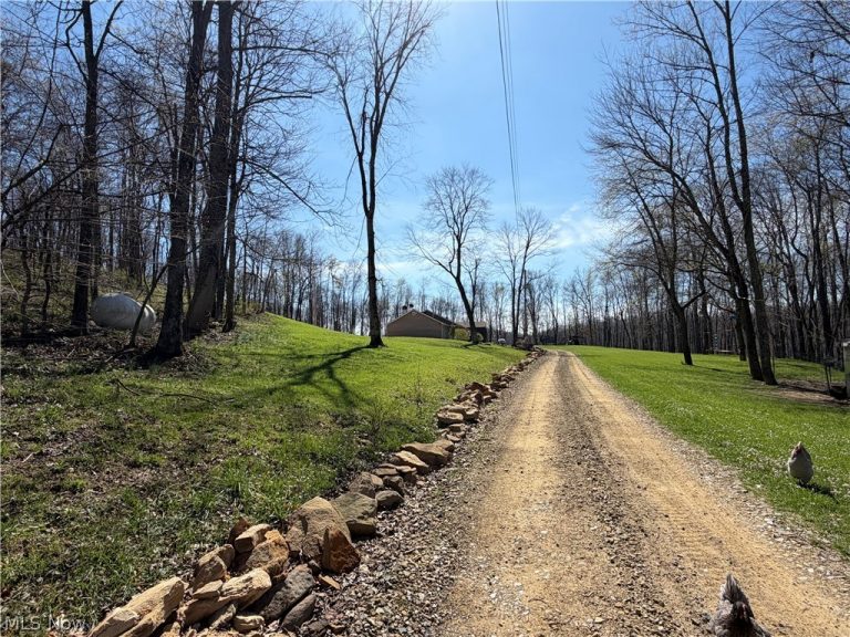 34811 TR 234, Warsaw, OH - Photo 3